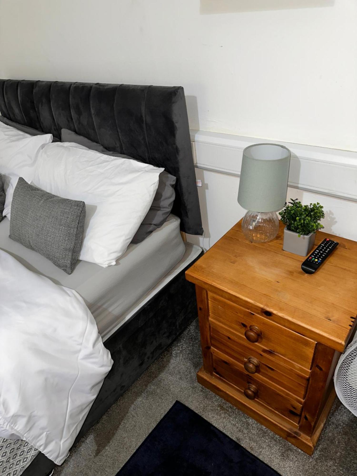 Lincoln City Centre Rooms P&S Eksteriør bilde