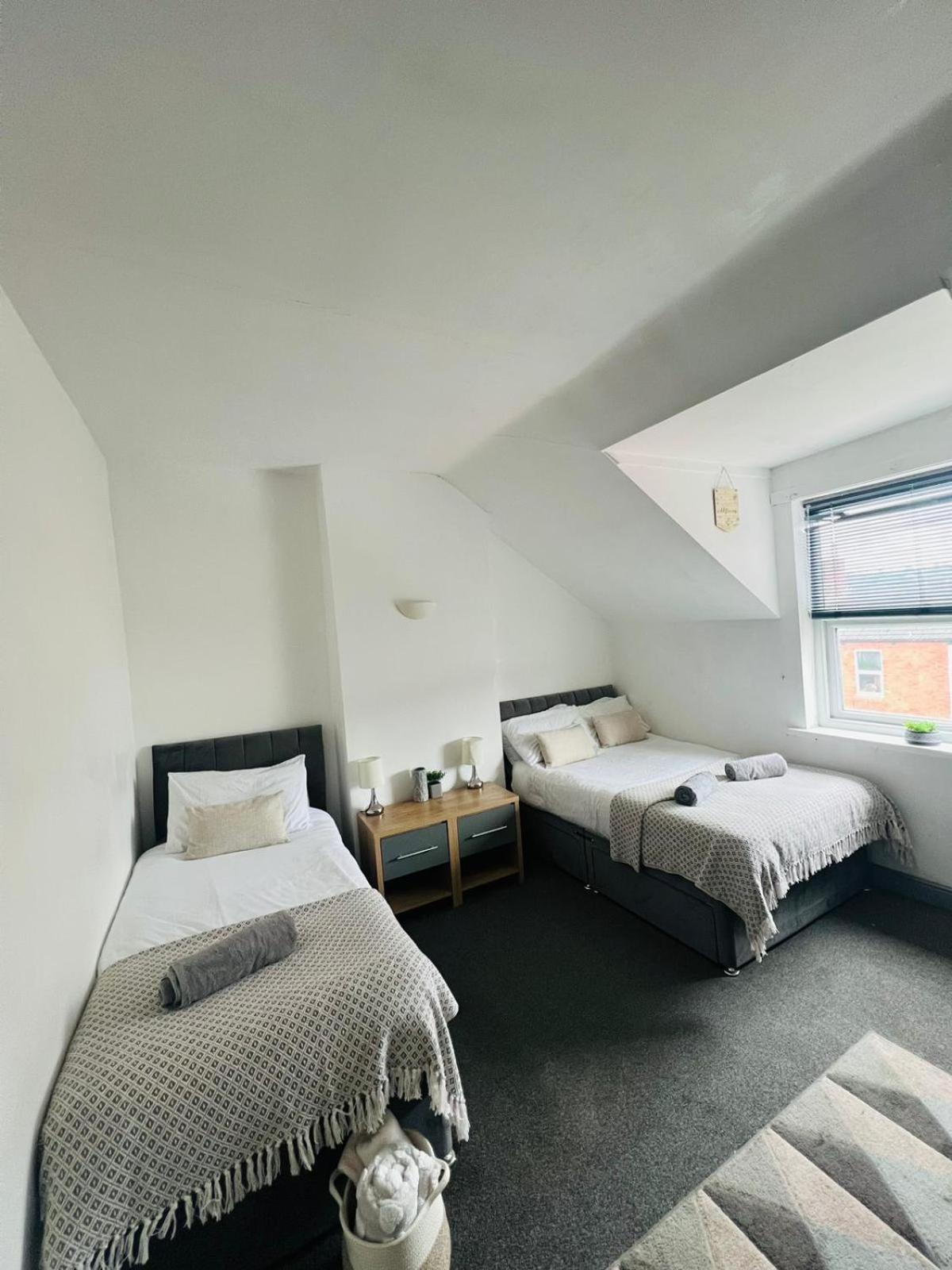 Lincoln City Centre Rooms P&S Eksteriør bilde