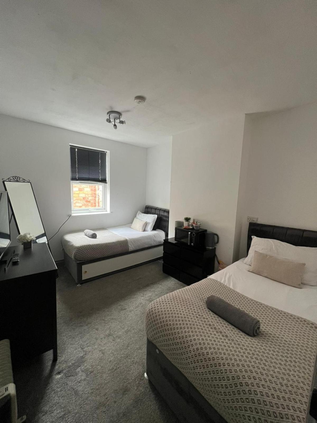 Lincoln City Centre Rooms P&S Eksteriør bilde