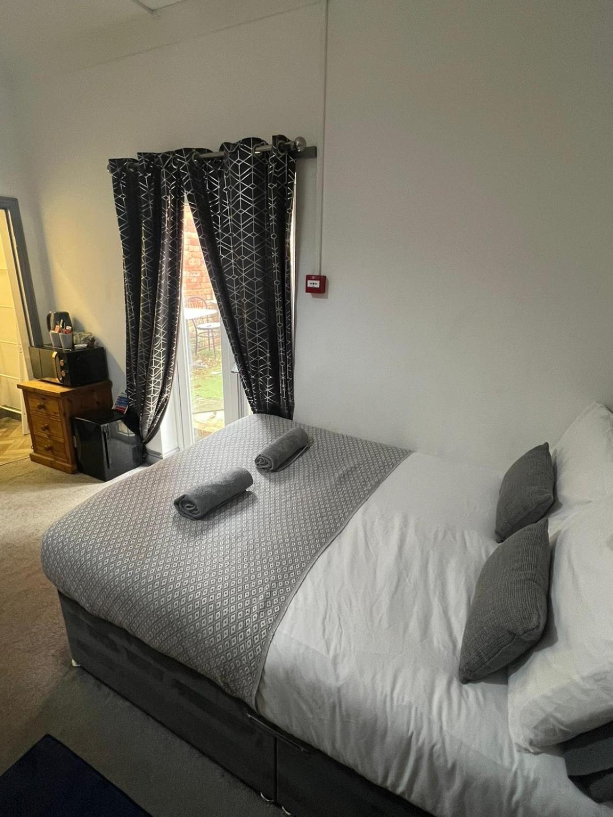 Lincoln City Centre Rooms P&S Eksteriør bilde