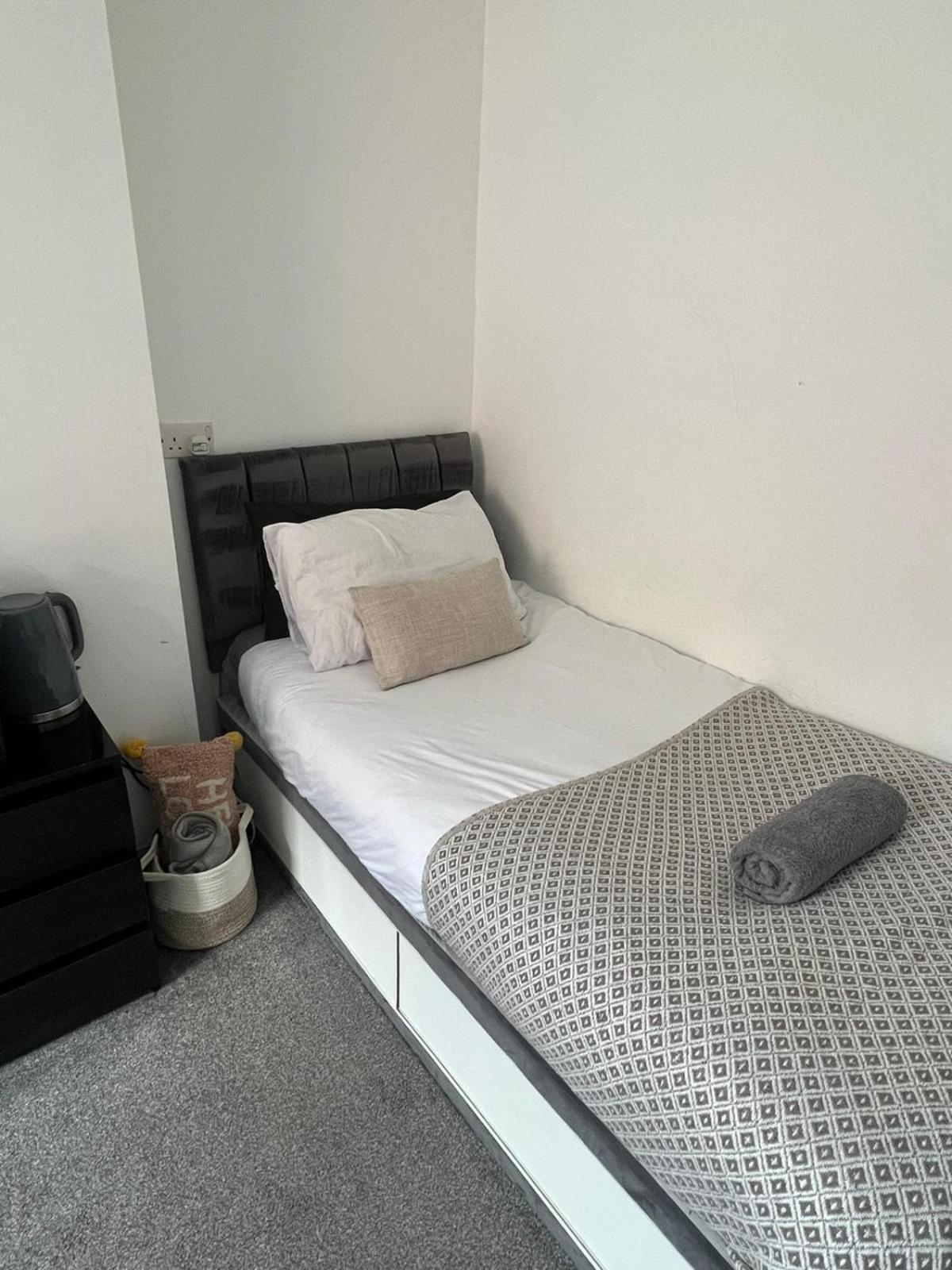 Lincoln City Centre Rooms P&S Eksteriør bilde